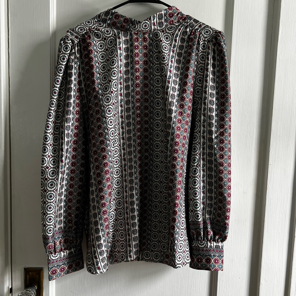 Stylish Black and White Patterned Satin Shirt